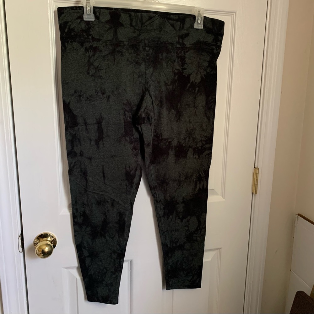 Calvin Klein 2x green/black tie dye leggings